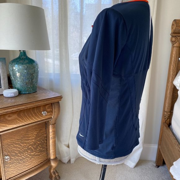 Nike Dri-Fit Reflective Quarter Zip Top - Picture 10 of 11